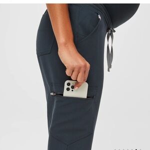 Figs Zamora Maternity Joggers